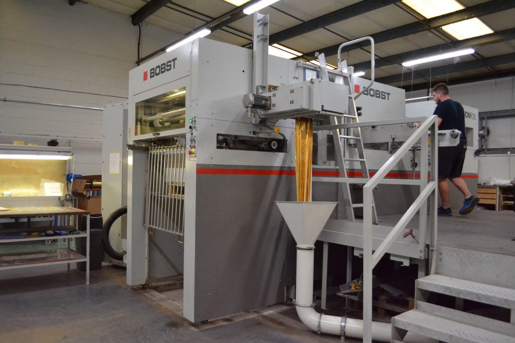 Hot Foilage Facilities